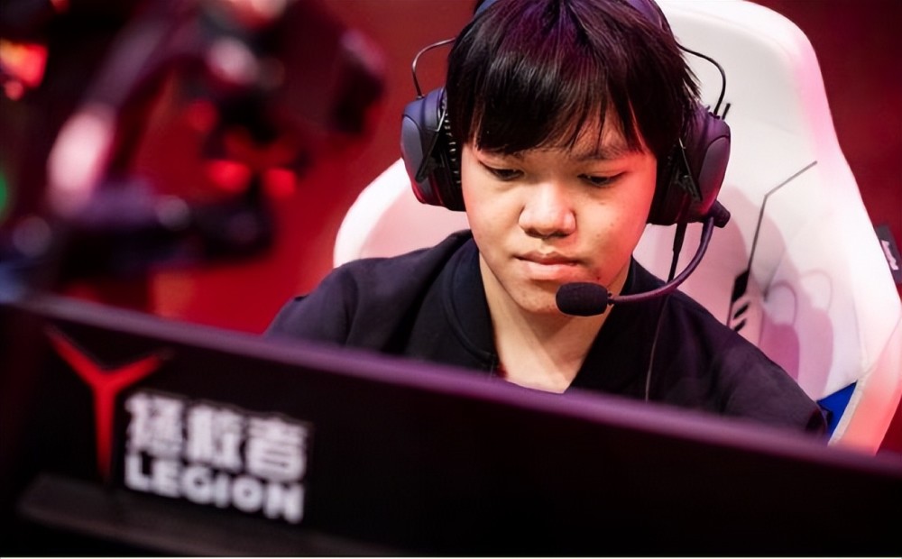 WBG惨遭淘汰竟然因为Theshy？决胜局WBG自暴自弃，该原地解散？