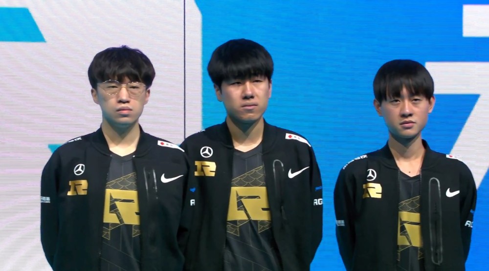 RNG小虎被锤渣男，只是一个意外！背后真相公开，让人细思恐极