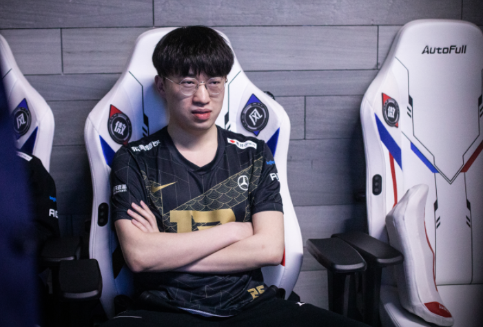 “小虎和Knight入选，阿水无缘”，LPL亚运阵容第2版曝光