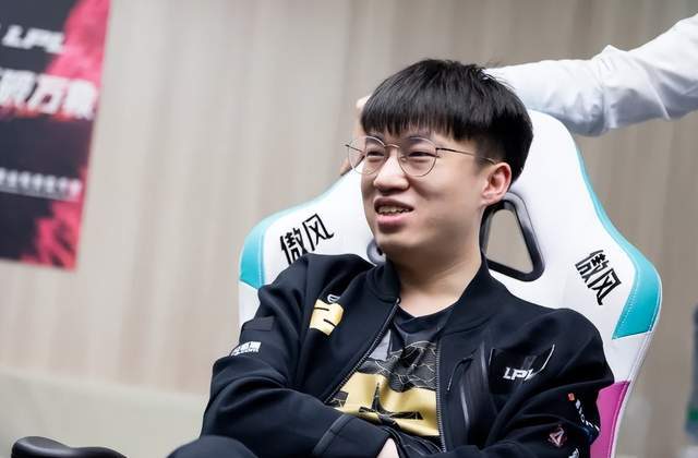 外媒对msi战队进行排名，RNG只是第二名，粉丝却表示很开心