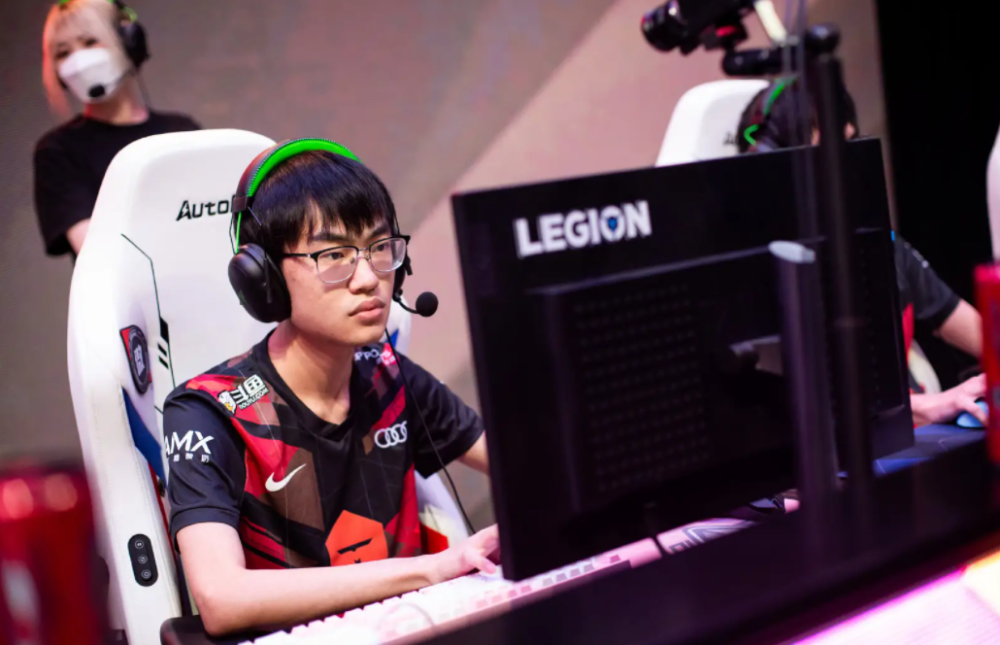 Knight事件大反转！女友追小天失败，被刘青松拒绝，阿水意外参团