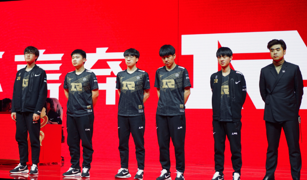 RNG深夜发声会坚持打完MSI！拳头赛事：竞技精神值得称赞！