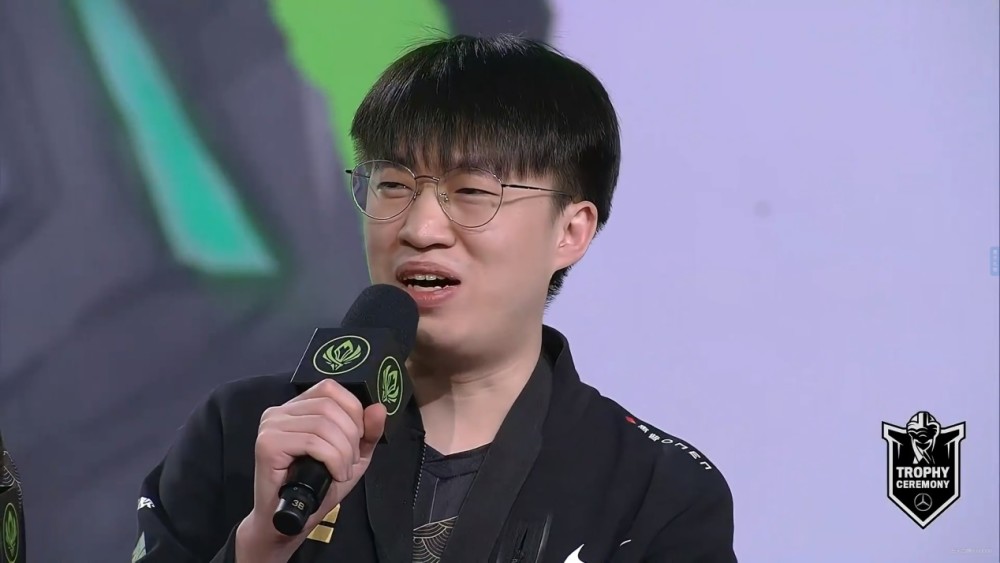 “RNG不仅要重赛，还要打车轮战”，MSI新赛程公布，引发观众不满