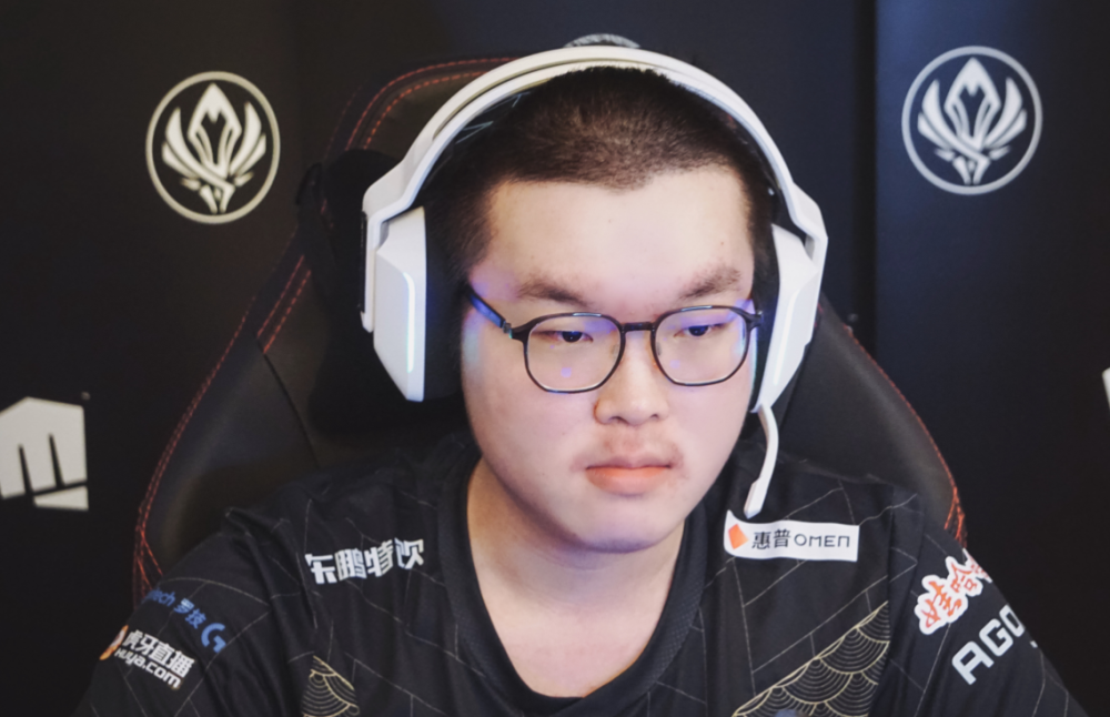 “RNG处境糟糕，我想过退赛”！朱开爆料MSI内幕，T1老板发声甩锅