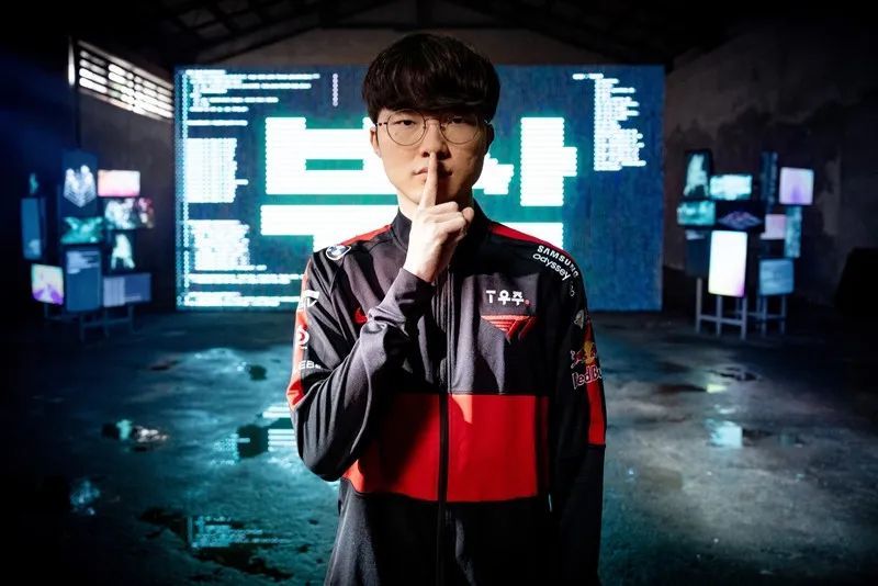 房管杀疯了！Faker MSI后首播遭LPL观众狂喷
