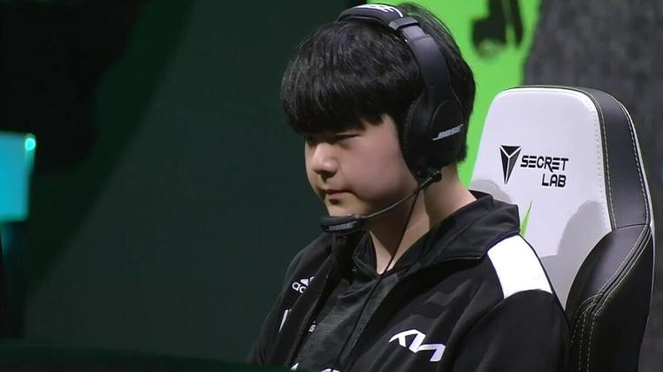 LOL：T1训练赛不再无敌，原神哥预测DK夺冠，大乱斗将变成炫富模式