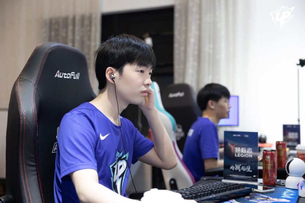 宁王：Cryin能挤进一流中单，但自己打没了！水晶哥点评扎心