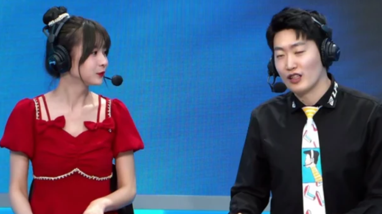 V5四连胜击败RNG，Rookie放心了，咖哥采访让RNG老粉丝泪目