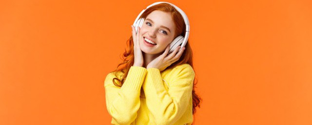 老公赚钱给老婆花是什么歌-老公赚钱给老婆花歌曲简介