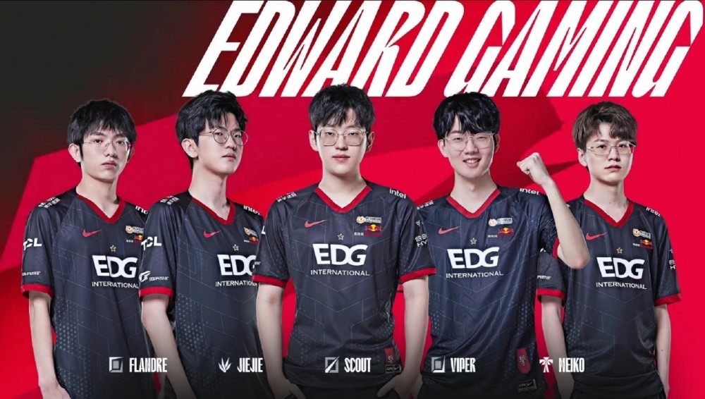 RNG一战载入史册！EDG从天堂到地狱，领先一万，被呼吸哥抢龙翻盘