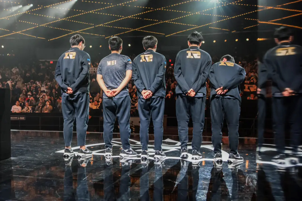 LOL：RNG要复刻MSI进行线上赛，LCK怒喷直接夺冠吧，线上赛的神